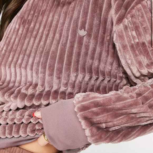 adidas Originals adicolor Contempo boyfriend fit sweatshirt in purple. Size xs - Picture 4 of 7